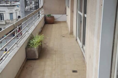 10 BALCON