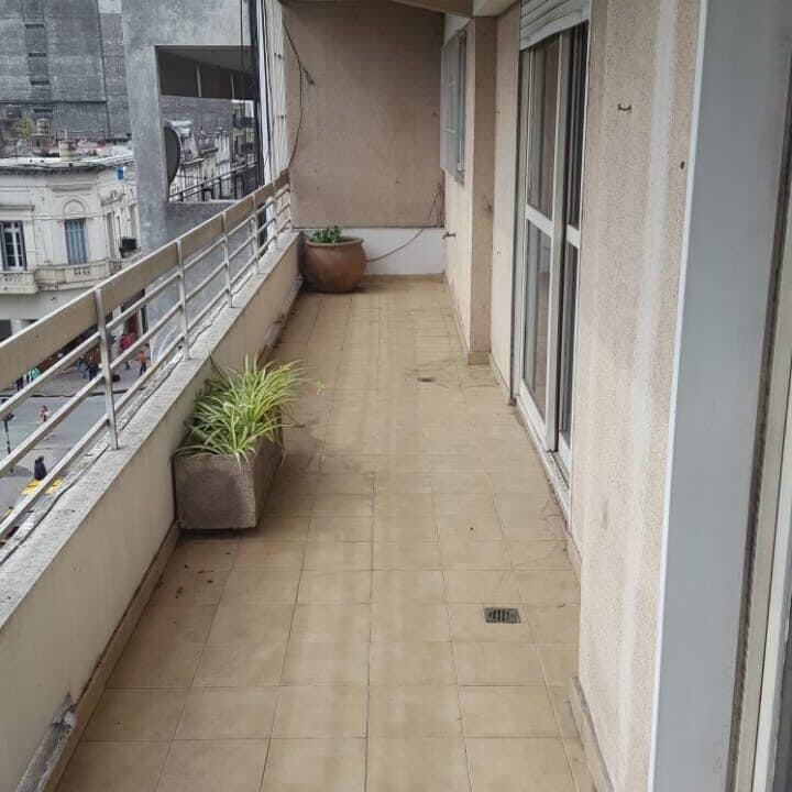 10 BALCON