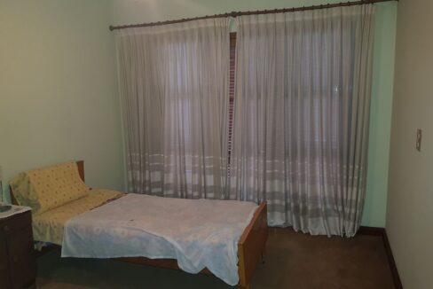 28 Dormitorio interno